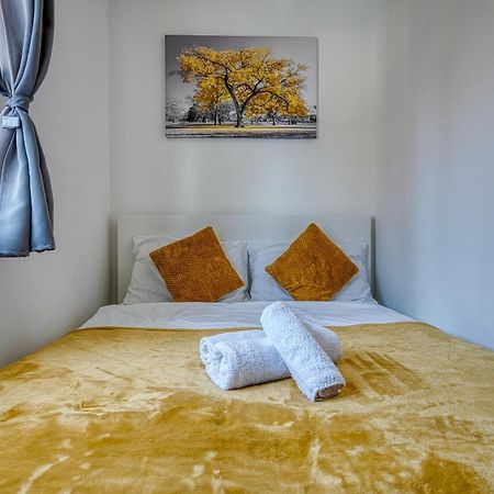 Nec Exhibitor Home, Stay Near Birmingham Airport 외부 사진