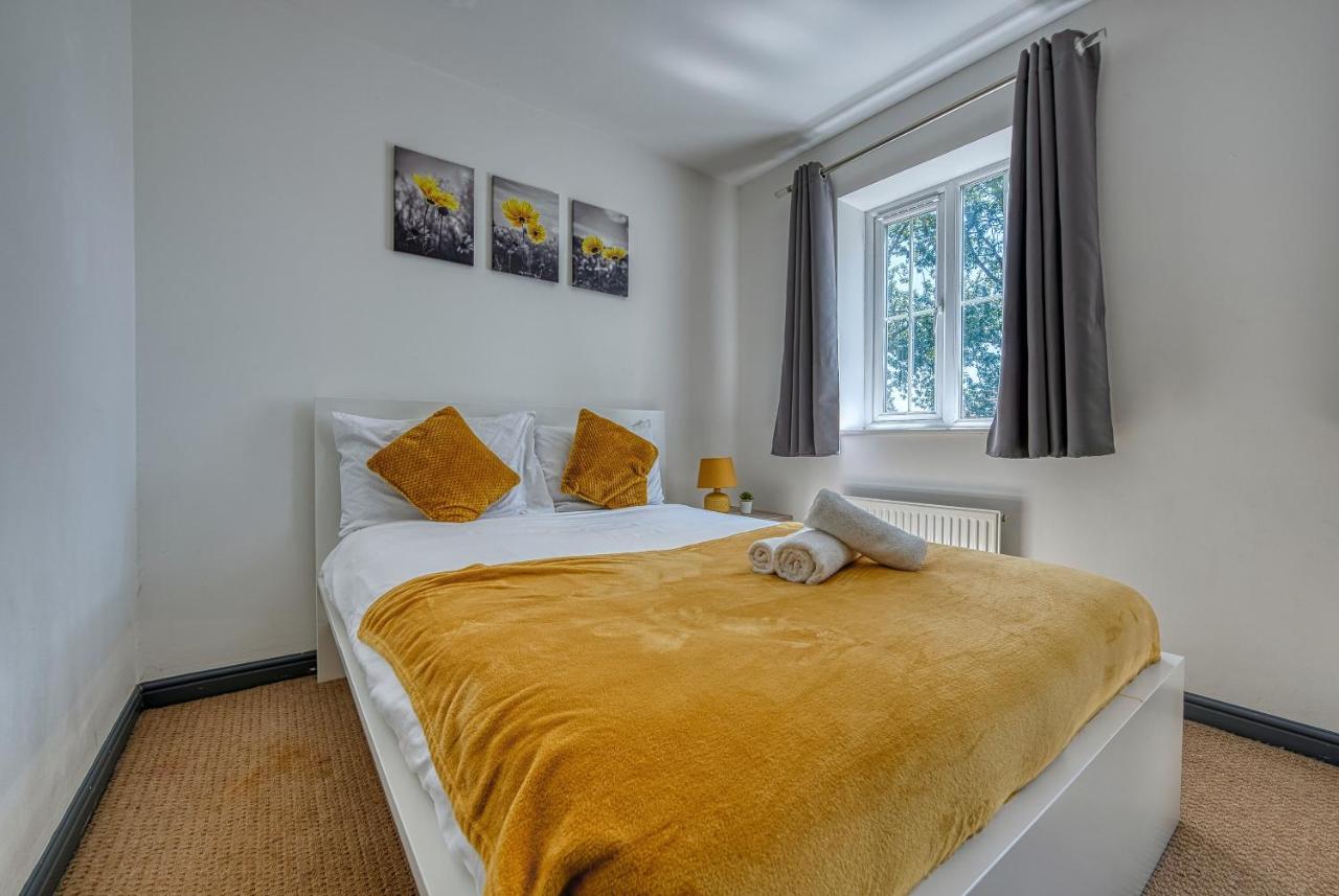 Nec Exhibitor Home, Stay Near Birmingham Airport 외부 사진
