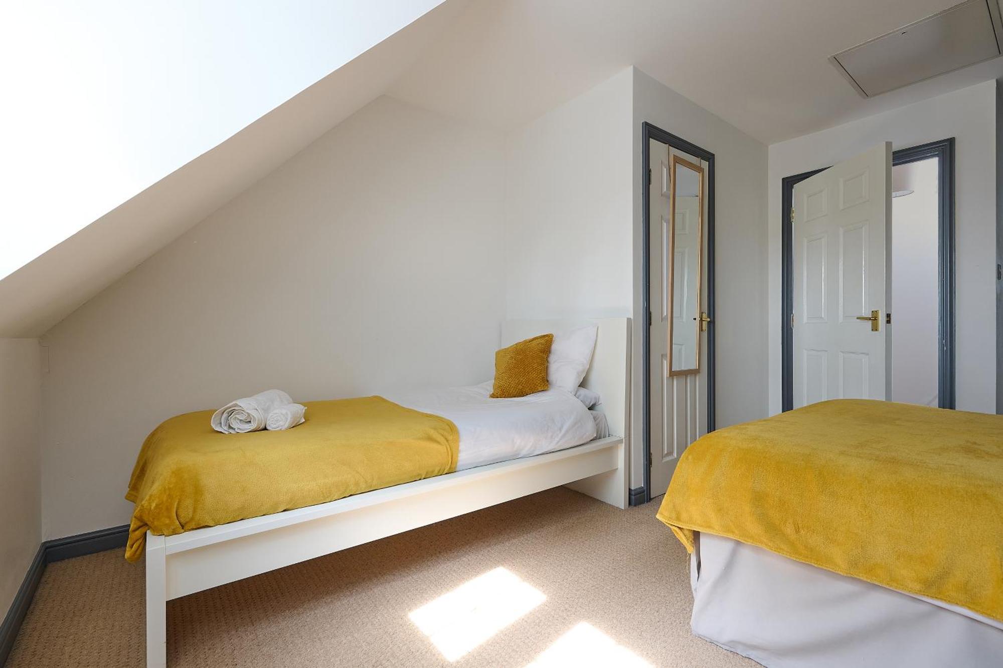 Nec Exhibitor Home, Stay Near Birmingham Airport 외부 사진