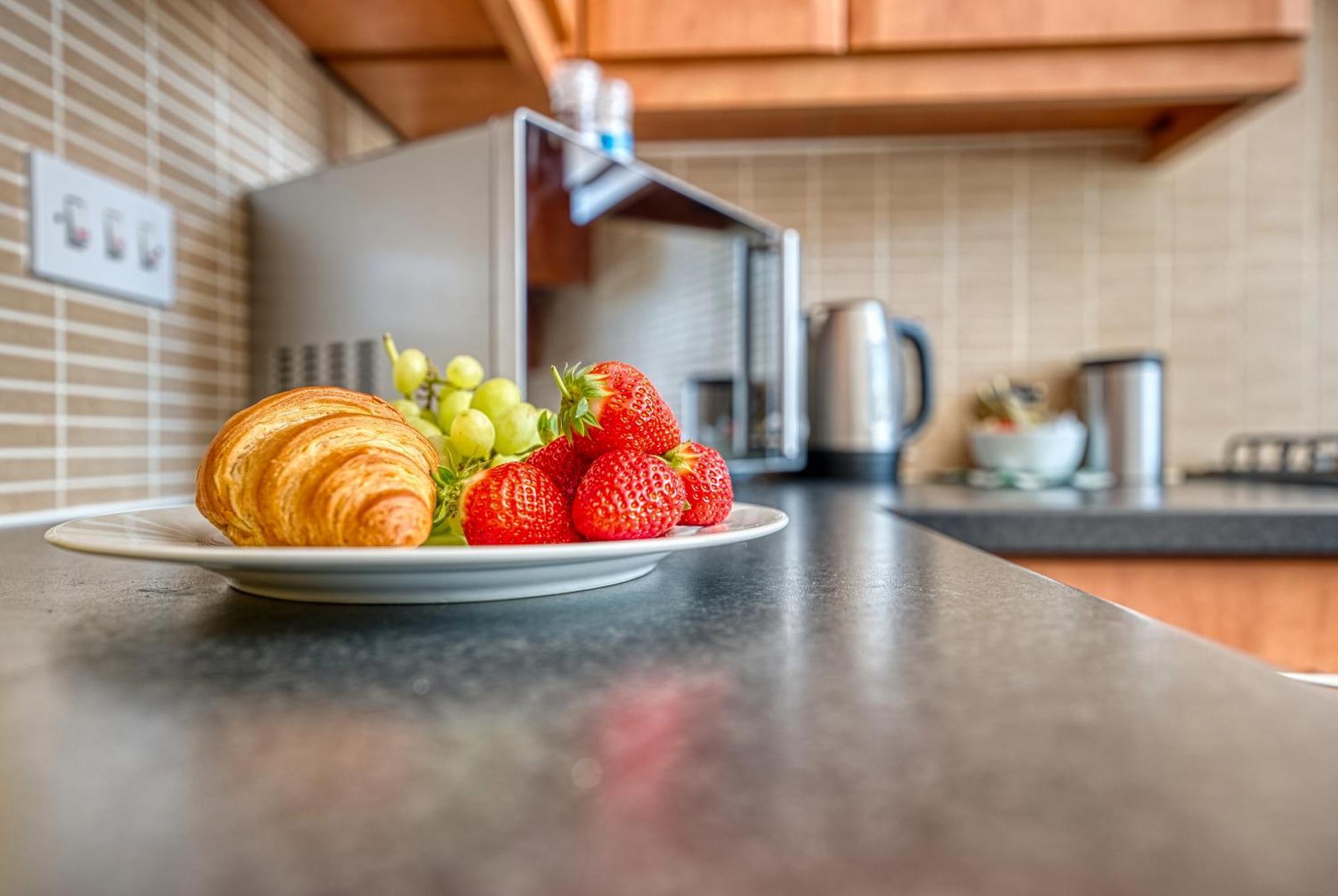 Nec Exhibitor Home, Stay Near Birmingham Airport 외부 사진